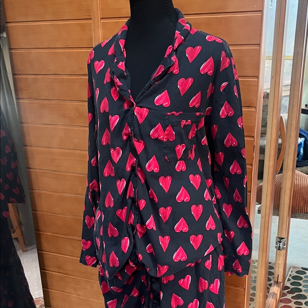 Victoria's Secret Black and Red Apparel